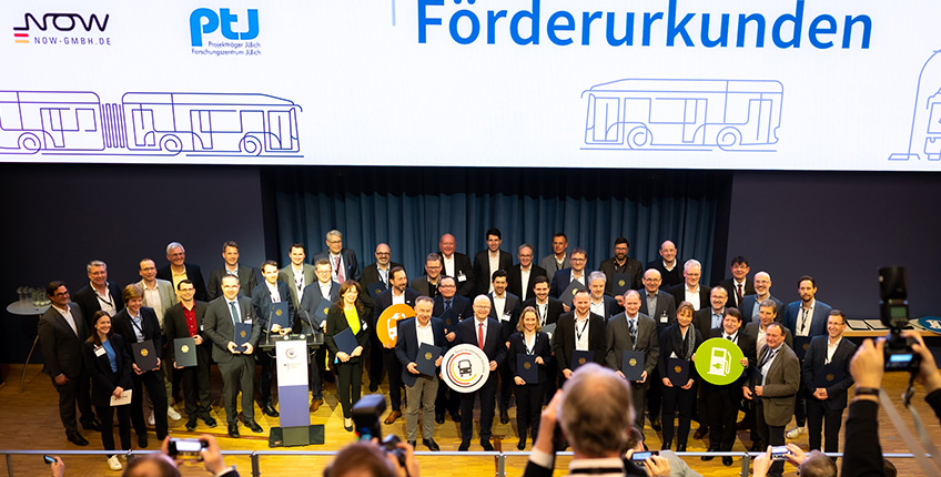 848_PM_Förderung-1000-Busse