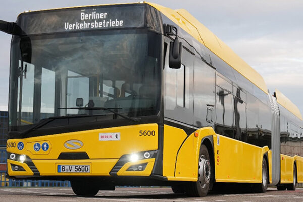 Gelenkbus der Berliner Verkehrsbetriebe